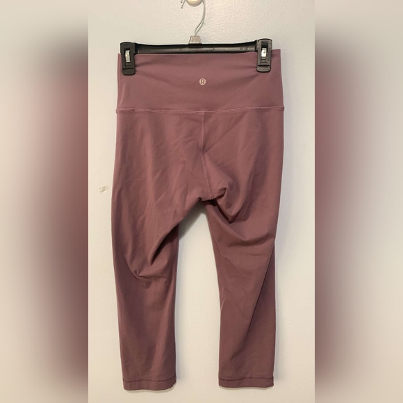 Wunder under crop hi rise - Picture 2 of 4